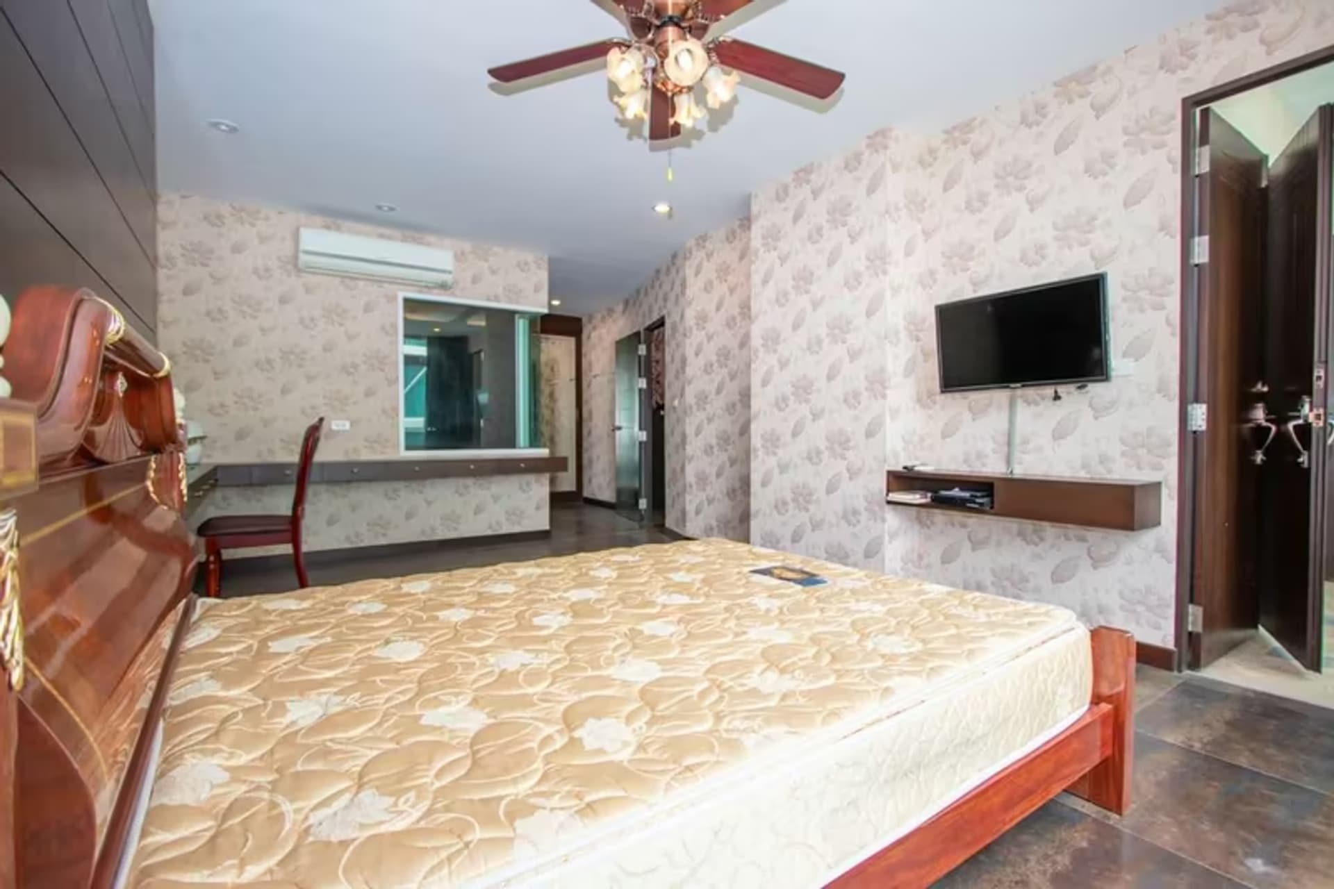 3 Bedroom Condo - Image 3