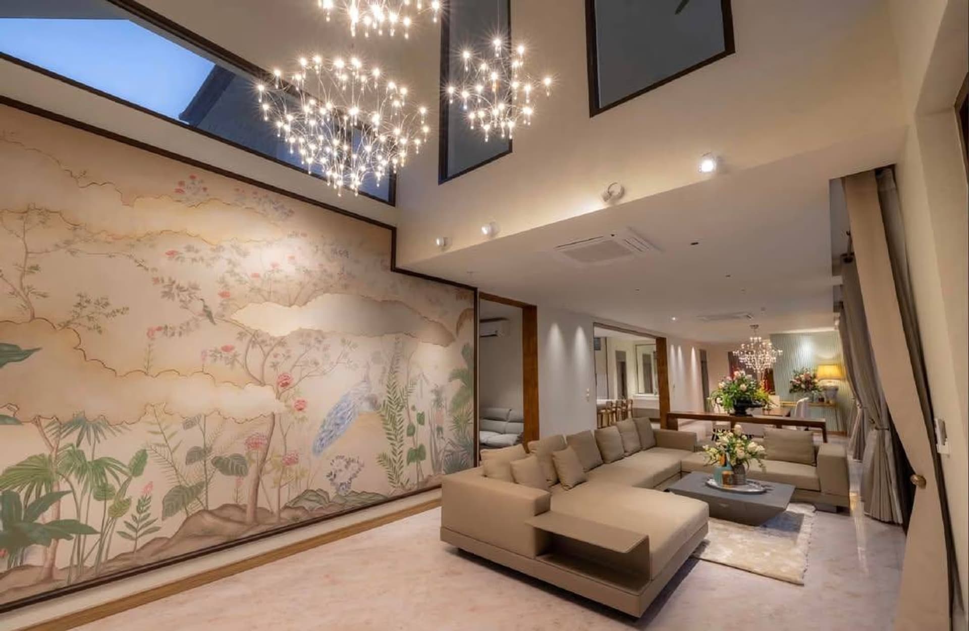 5 Bed House for Sale in Saraphi District - Image 13