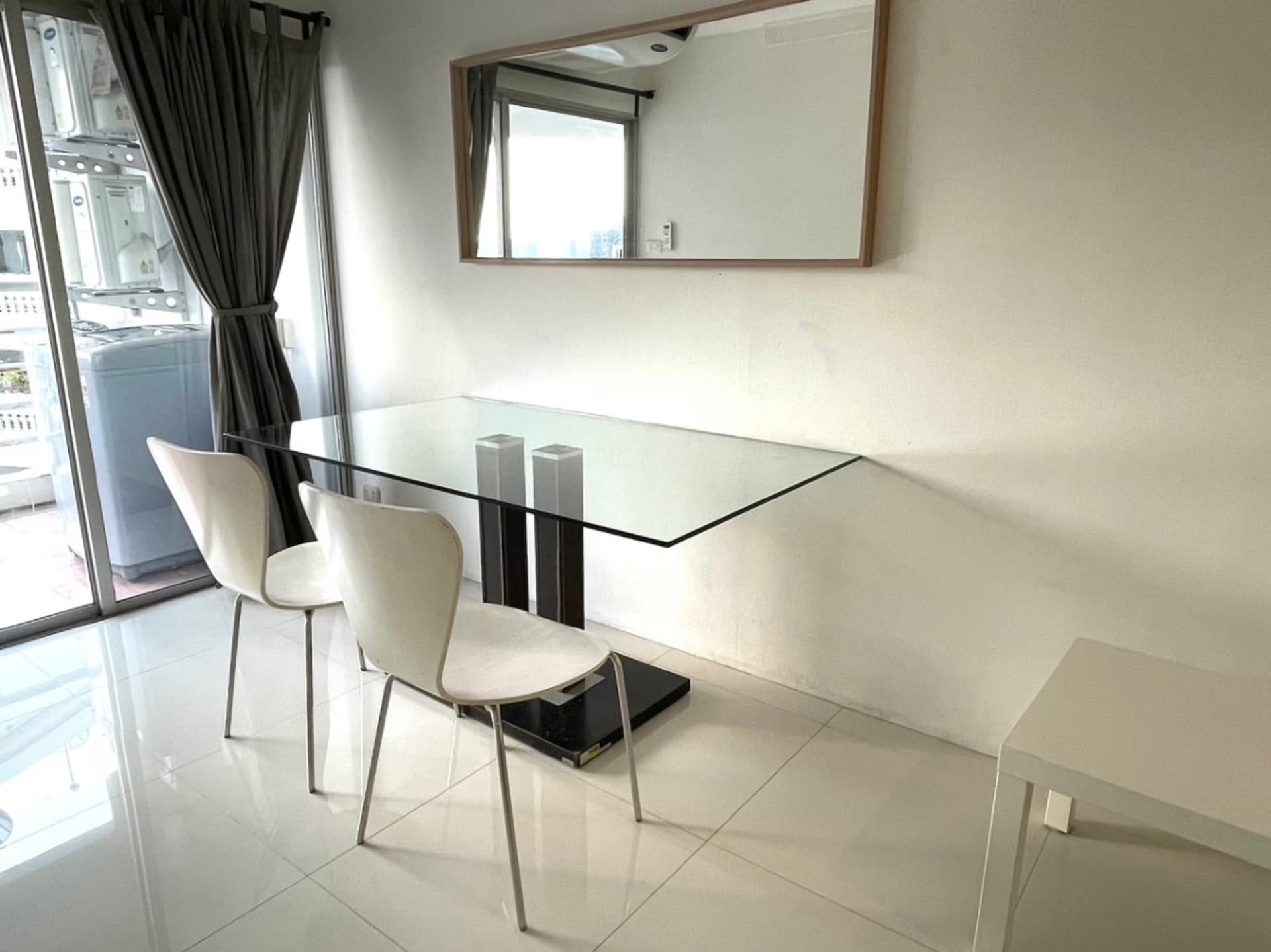 2 Bed Condo for Sale in Khlong Toei - Image 6