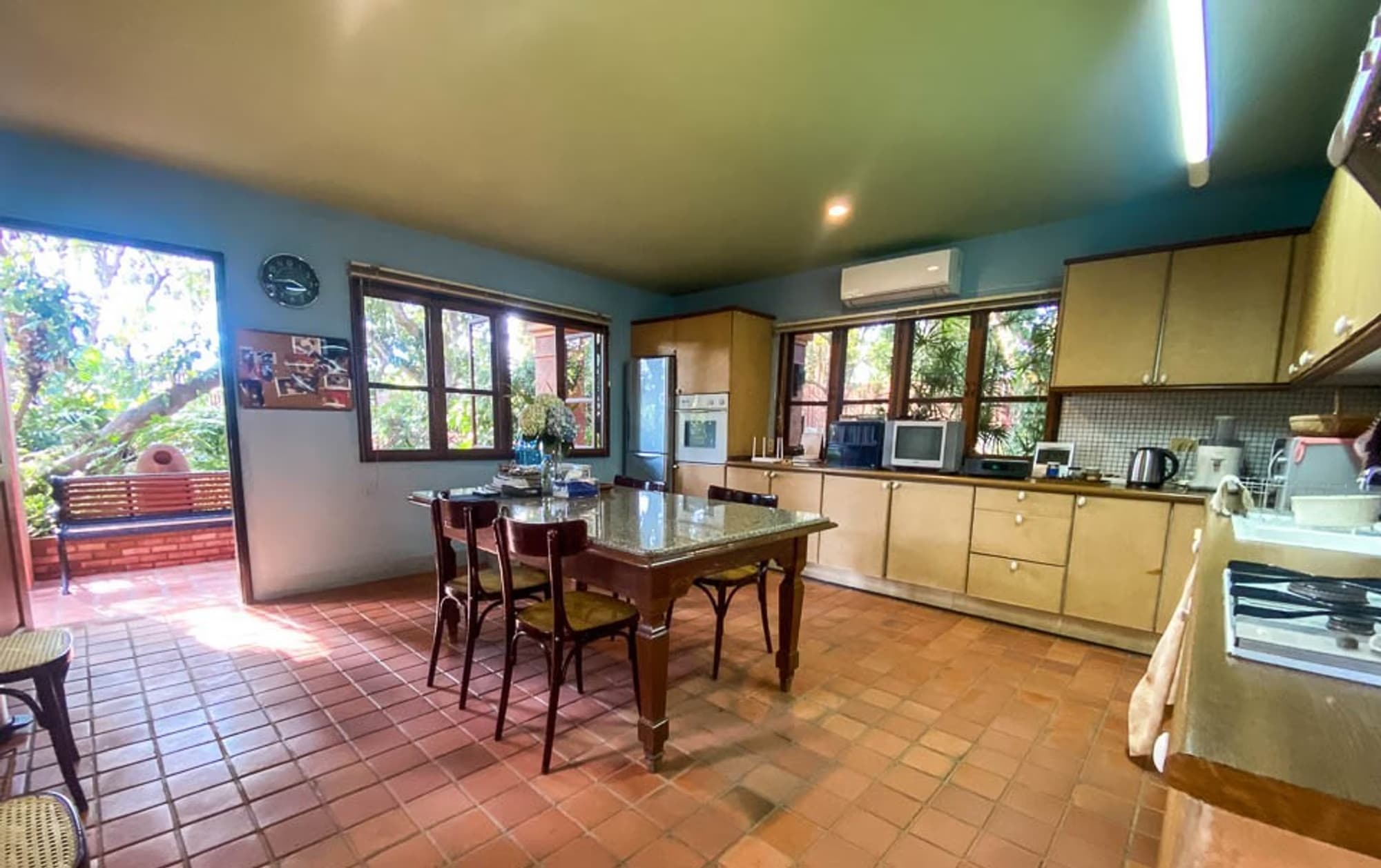 4 Bedroom House - Image 10