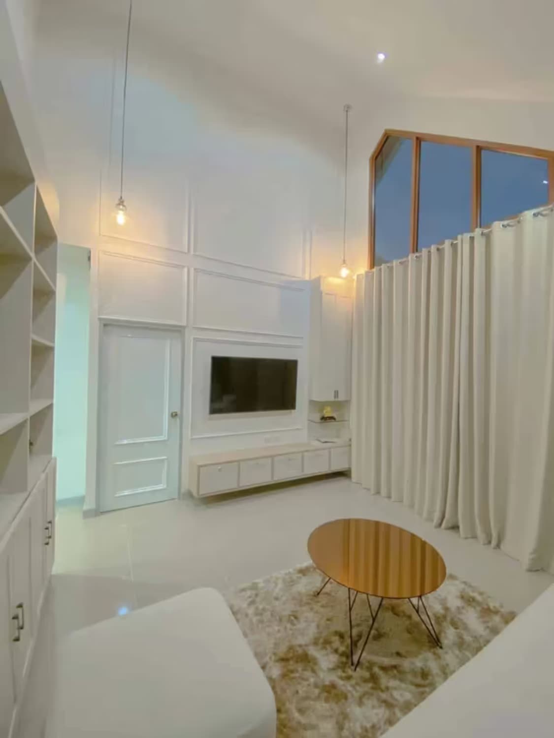 2 Bedroom House - Image 4