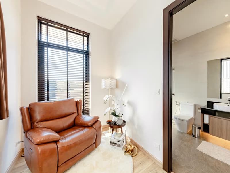 5 Bed House for Sale in Hang Dong
