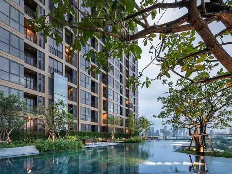 1 Bedroom Condo