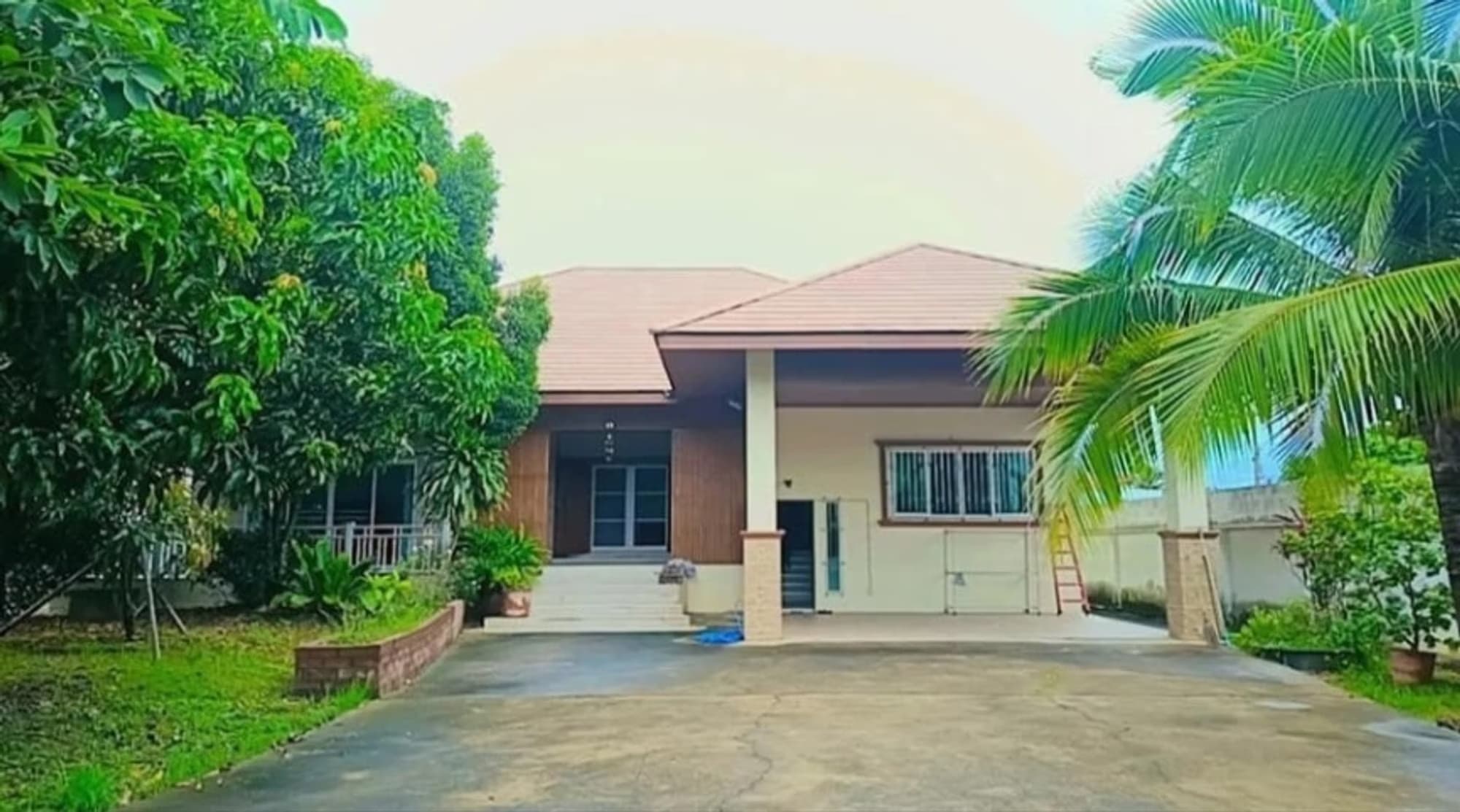 4 Bed House for Rent in Mueang Chiang Mai - Image 15