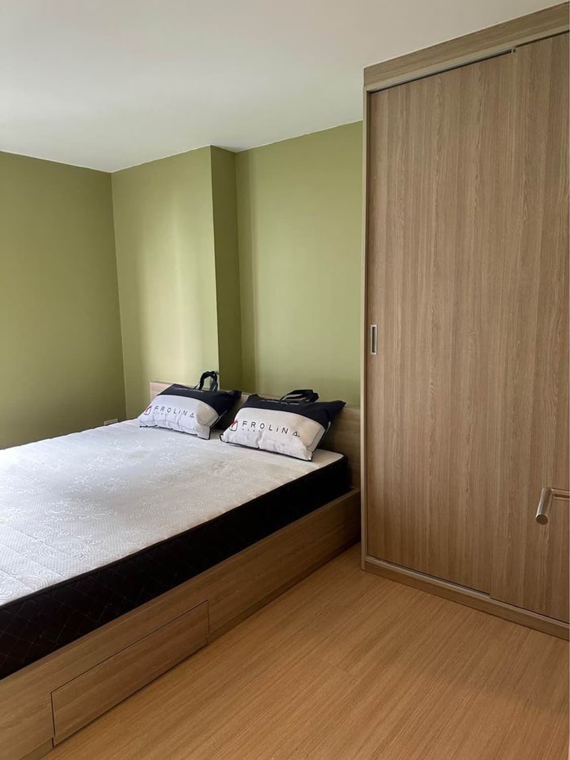 1 Bed Condo for Rent and Sale  Near Ramkhamhaeng ARL - Image 8