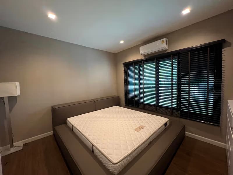 House for Rent at Burasiri Wongwaen-Onnut