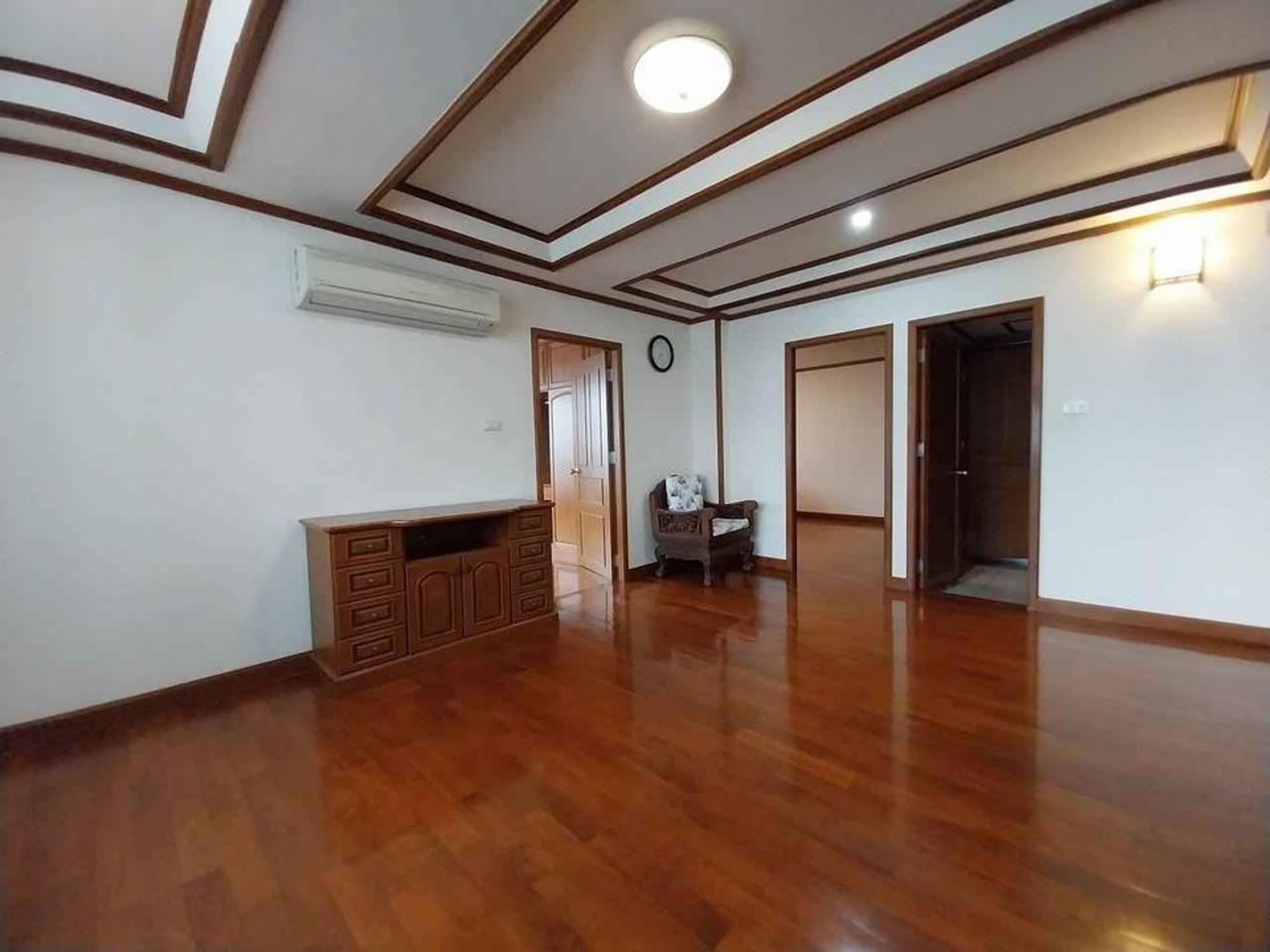 Condo for Sale at Acadamia Grand Tower   - Image 5