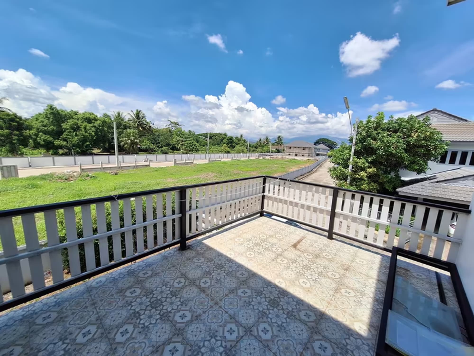 3 Bedroom House - Image 9