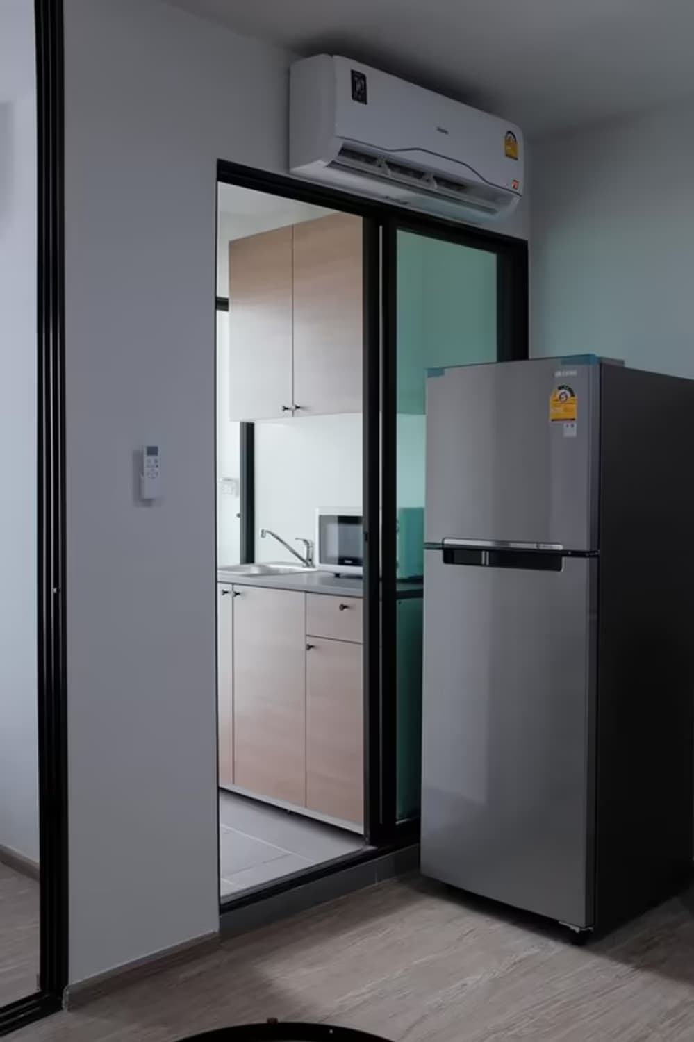 1 Bedroom Condo - Image 1