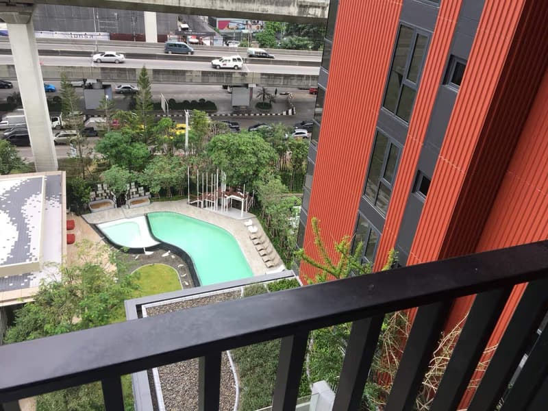 1 Bedroom Condo
