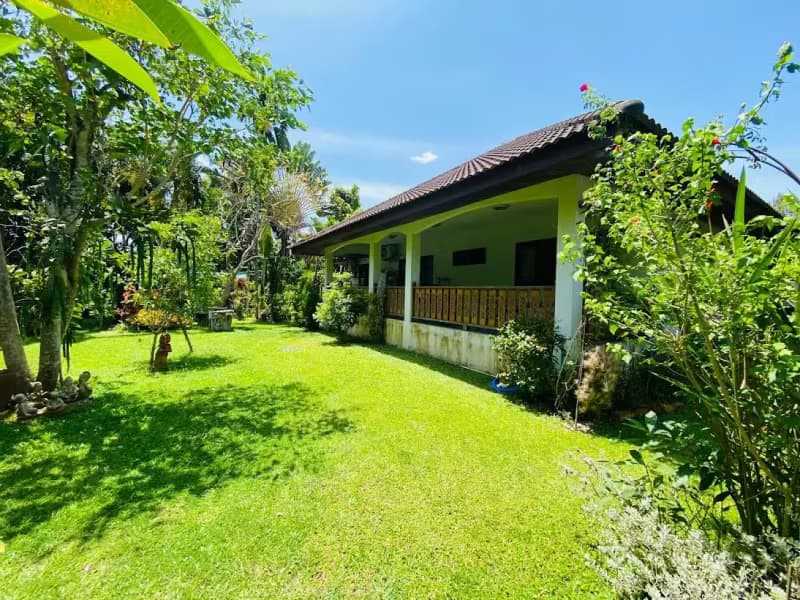 5 Bedroom House