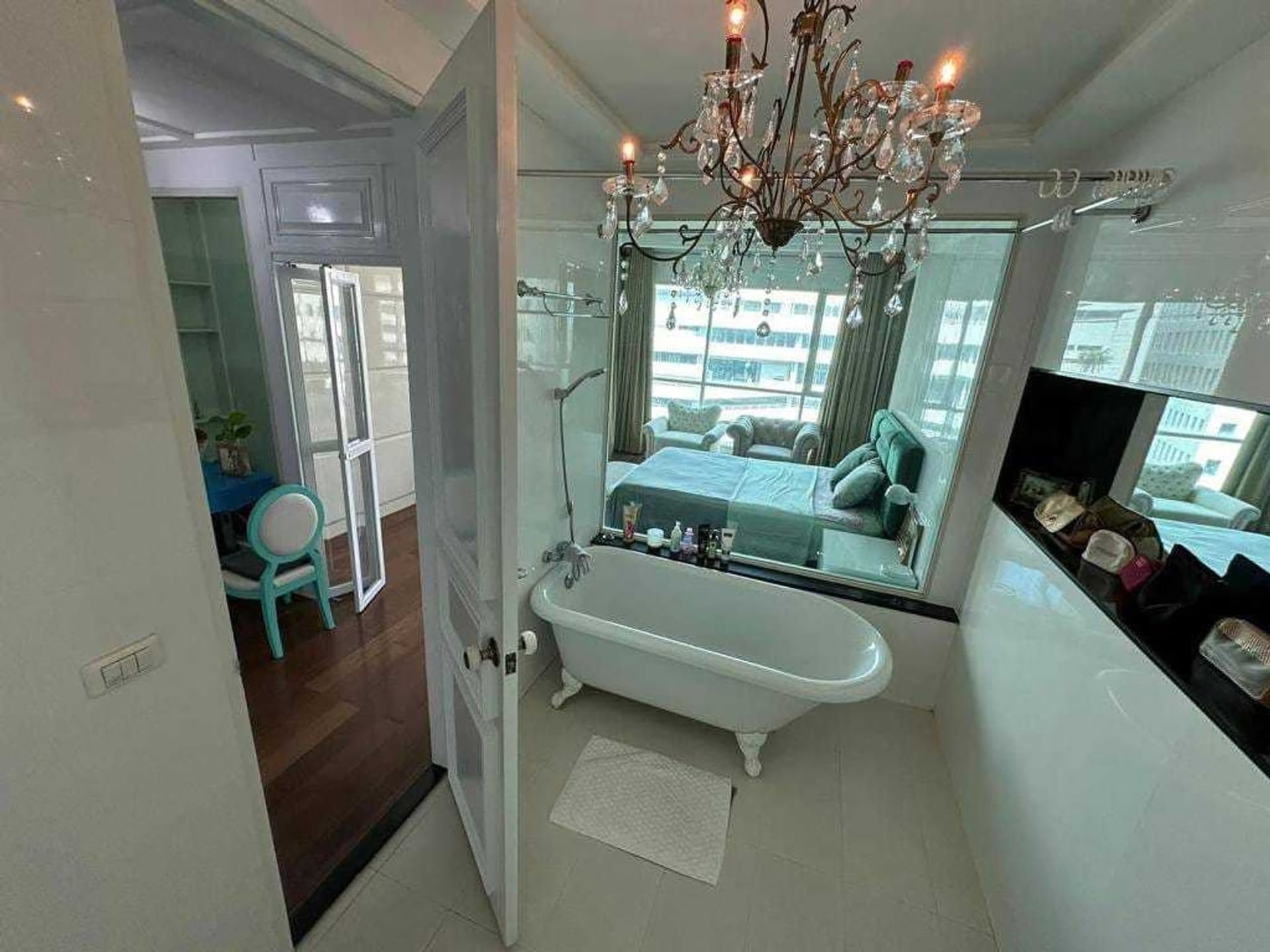 1 Bed Condo for Rent and Sale  Near Chit Lom BTS - Image 4
