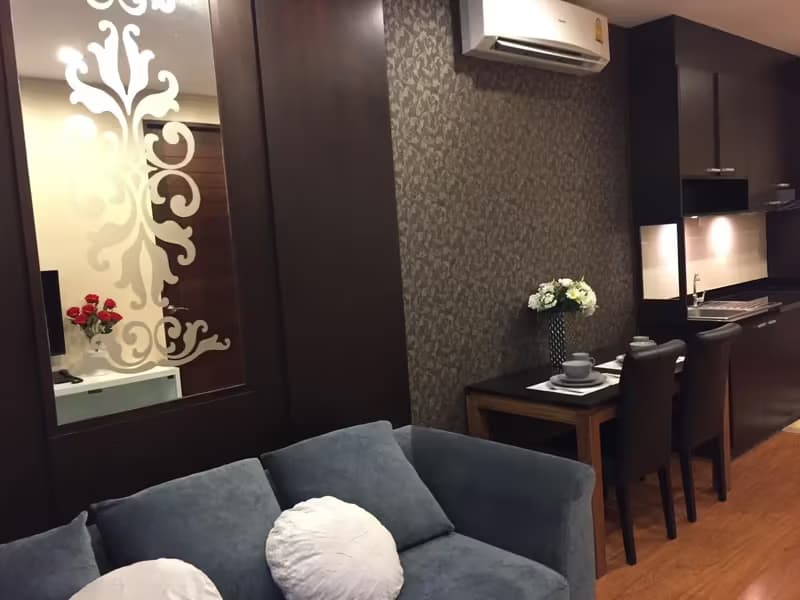 Condo for Rent at Himma Garden