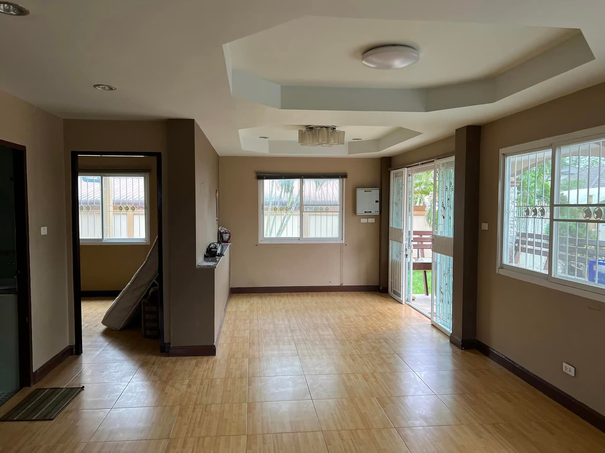 4 Bed House for Sale in Hang Dong - Image 9