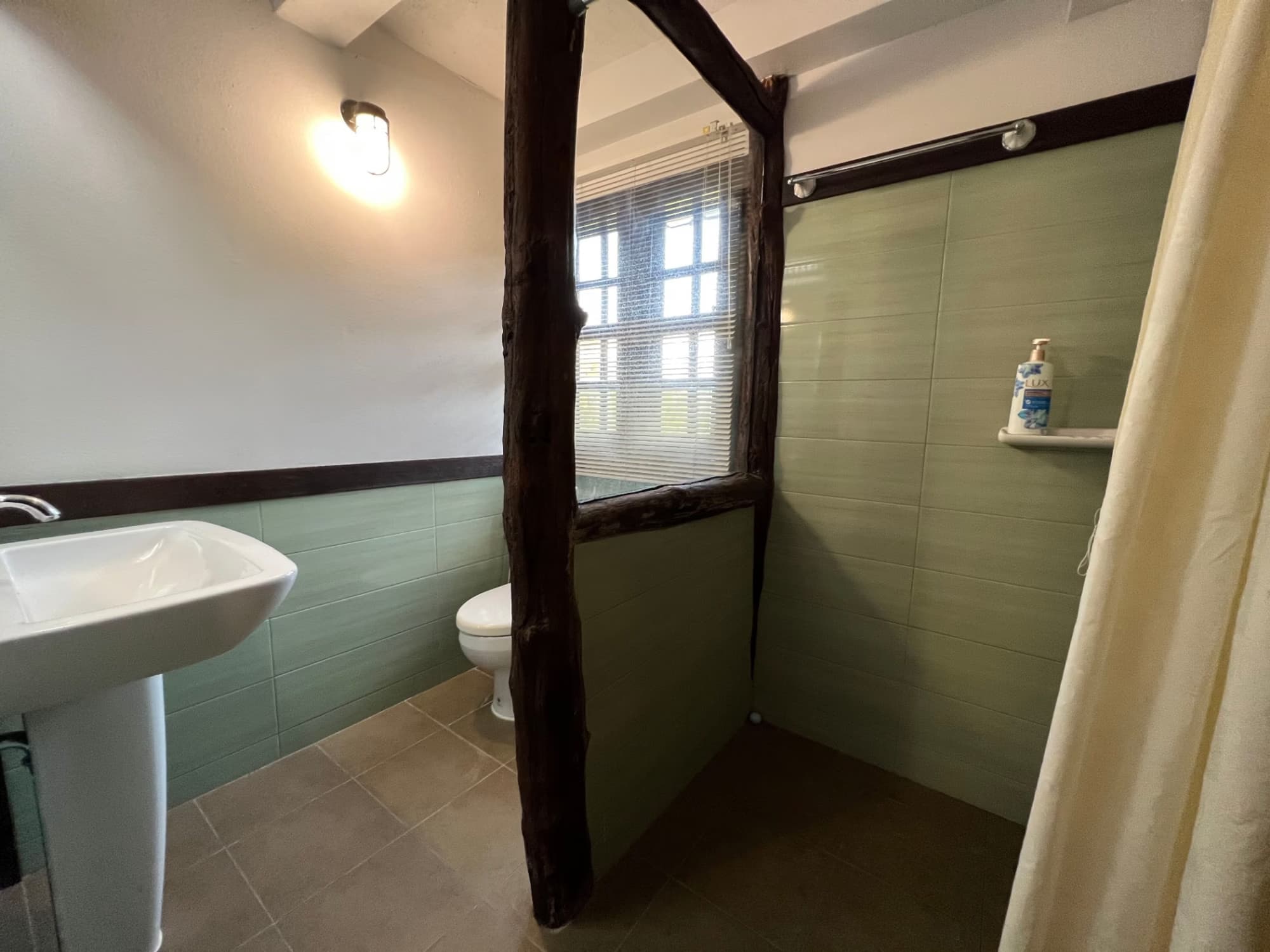 3 Bedroom House - Image 12