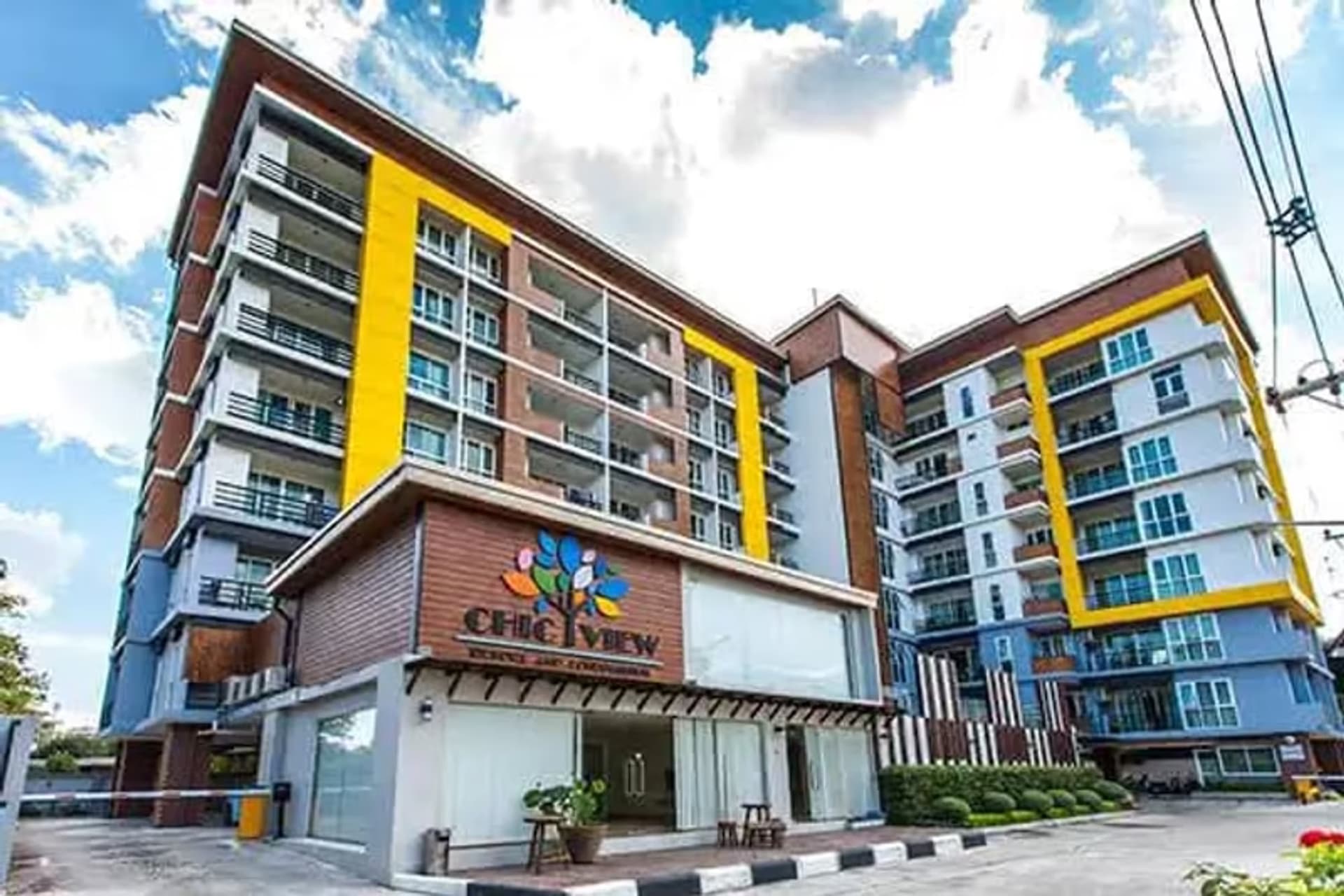 Condo for Sale at Chic View Condo - Image 8