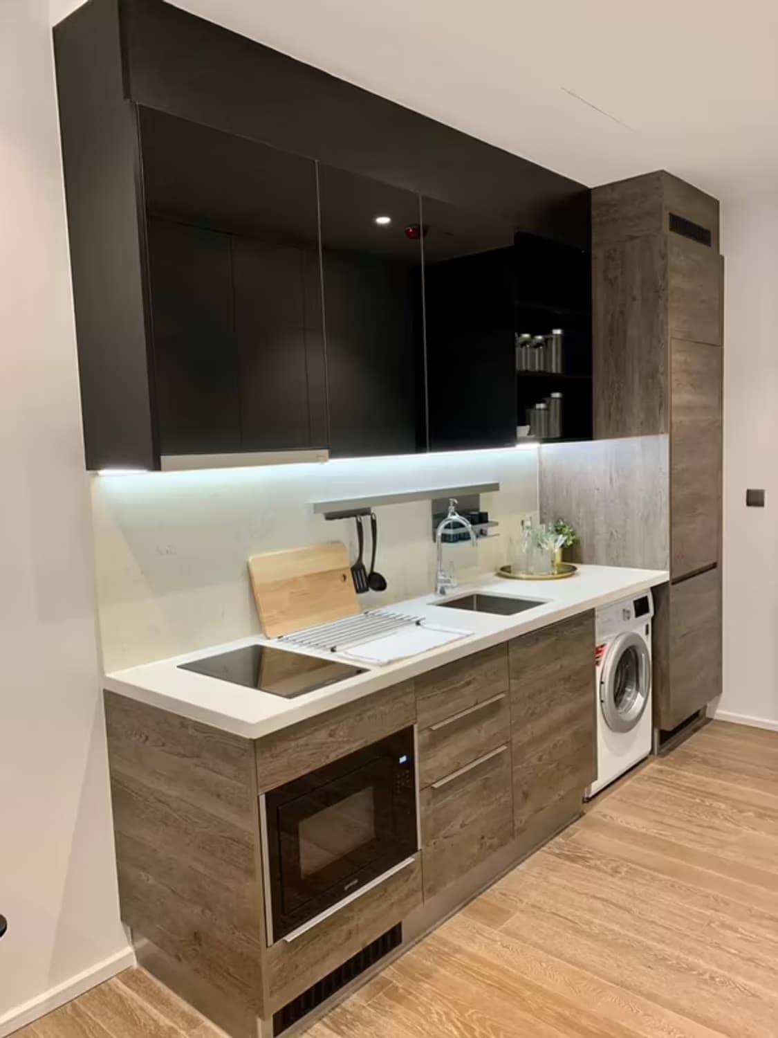 Condo for Rent at MUNIQ Langsuan - Image 10