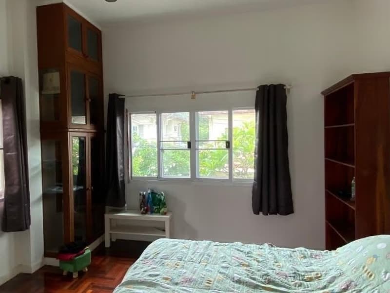 4 Bed House for Sale in Suan Luang