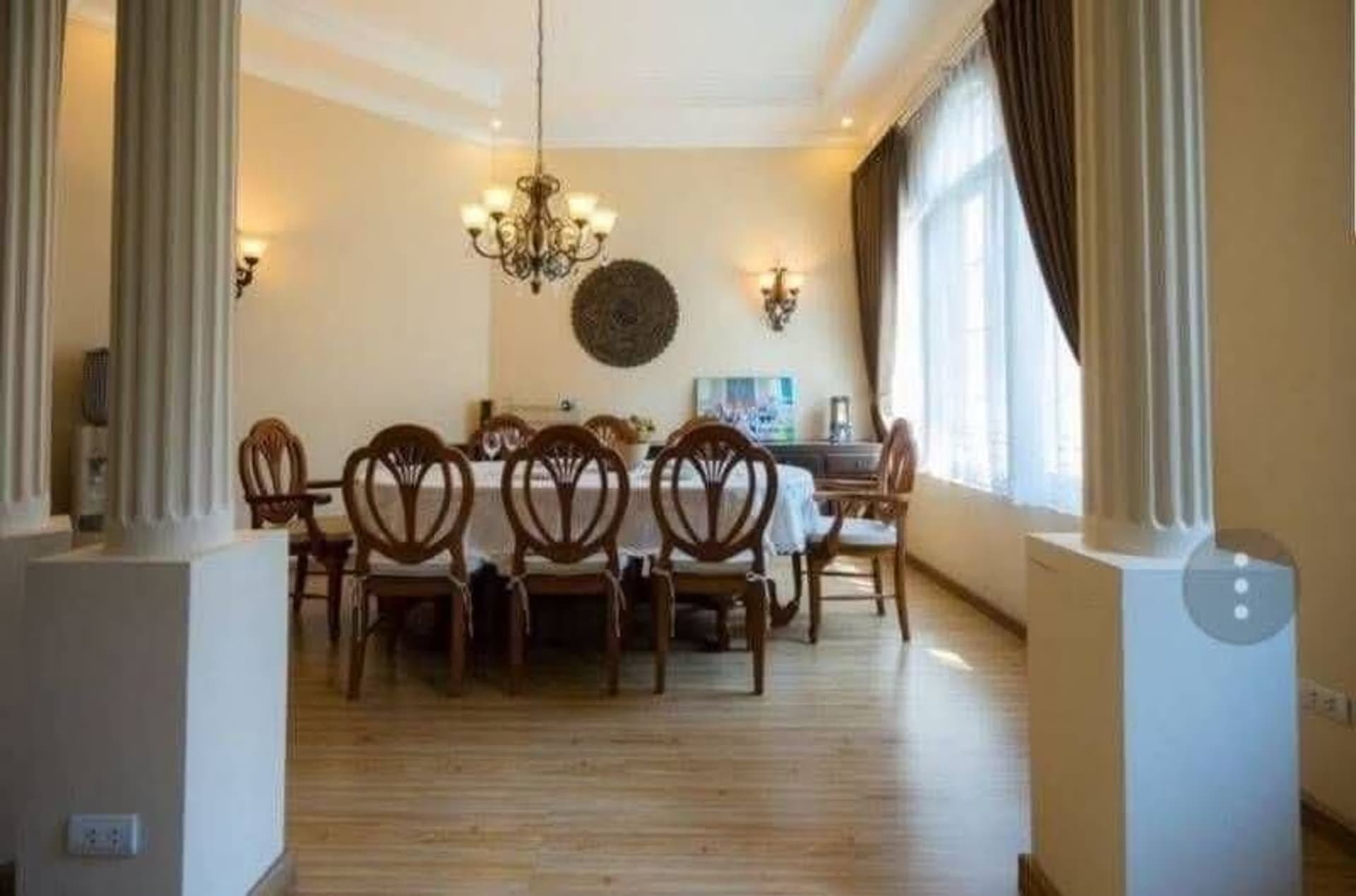 6 Bed House for Sale in Saraphi District - Image 4