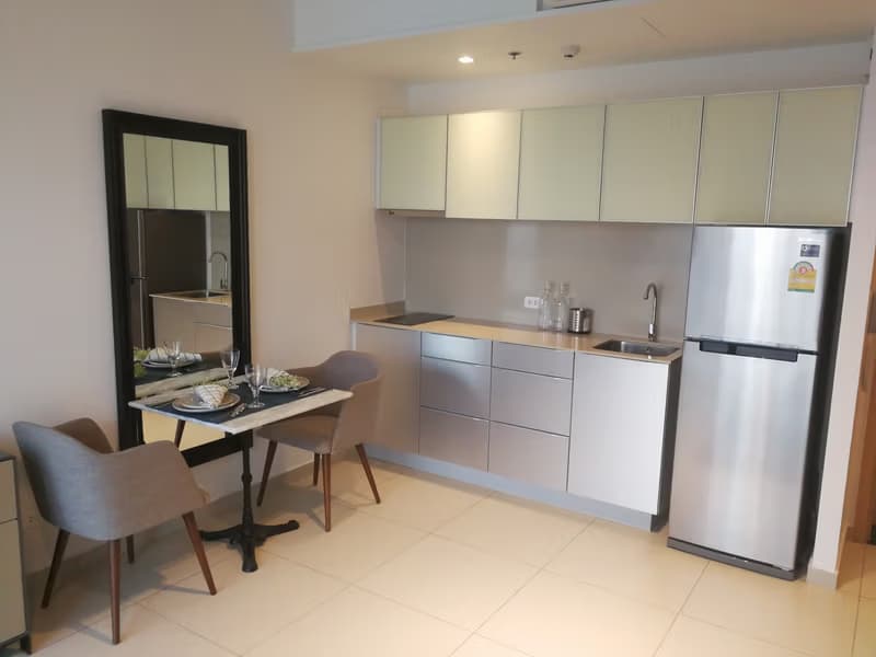 1 Bed Condo for Sale in undefined