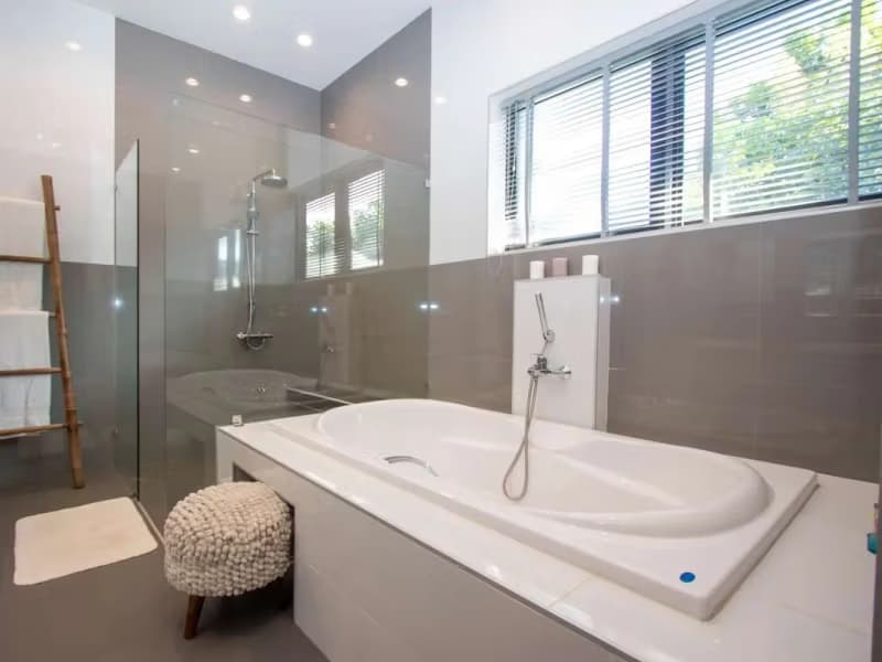 House for Sale in Nam Phrae, Hang Dong.