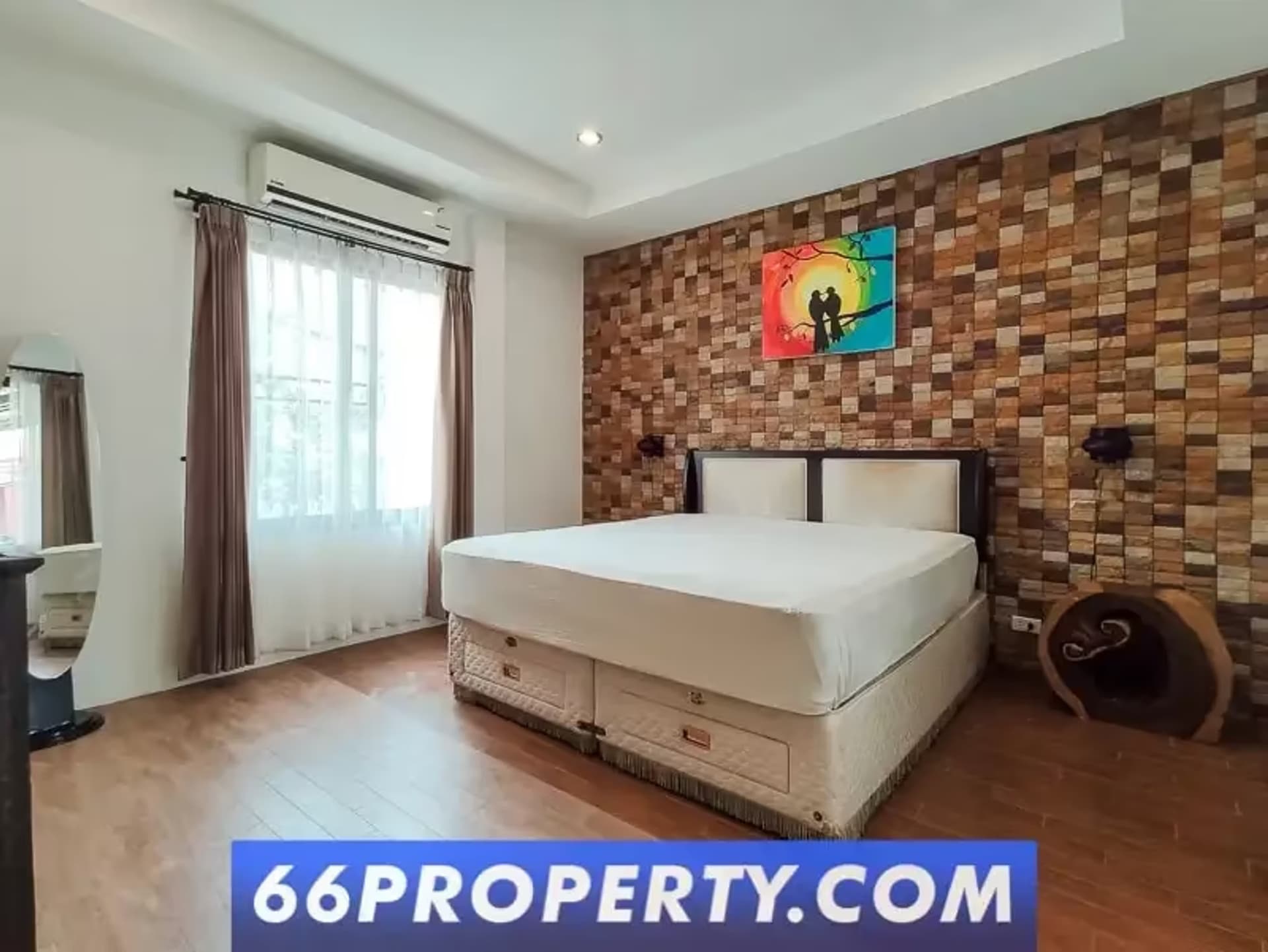 2 Bedroom House - Image 9