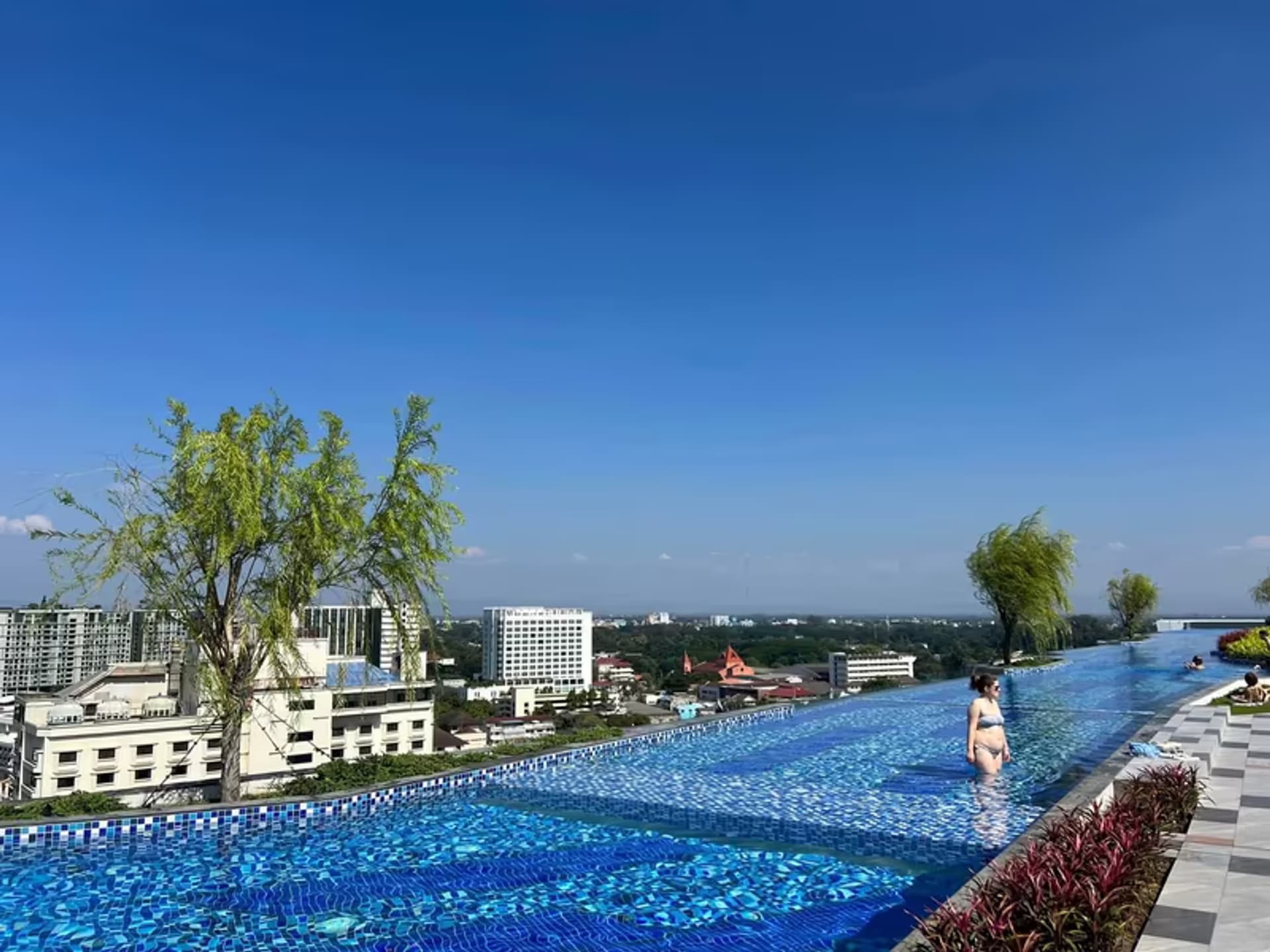 Condo for Rent at Astra Sky River - Image 4