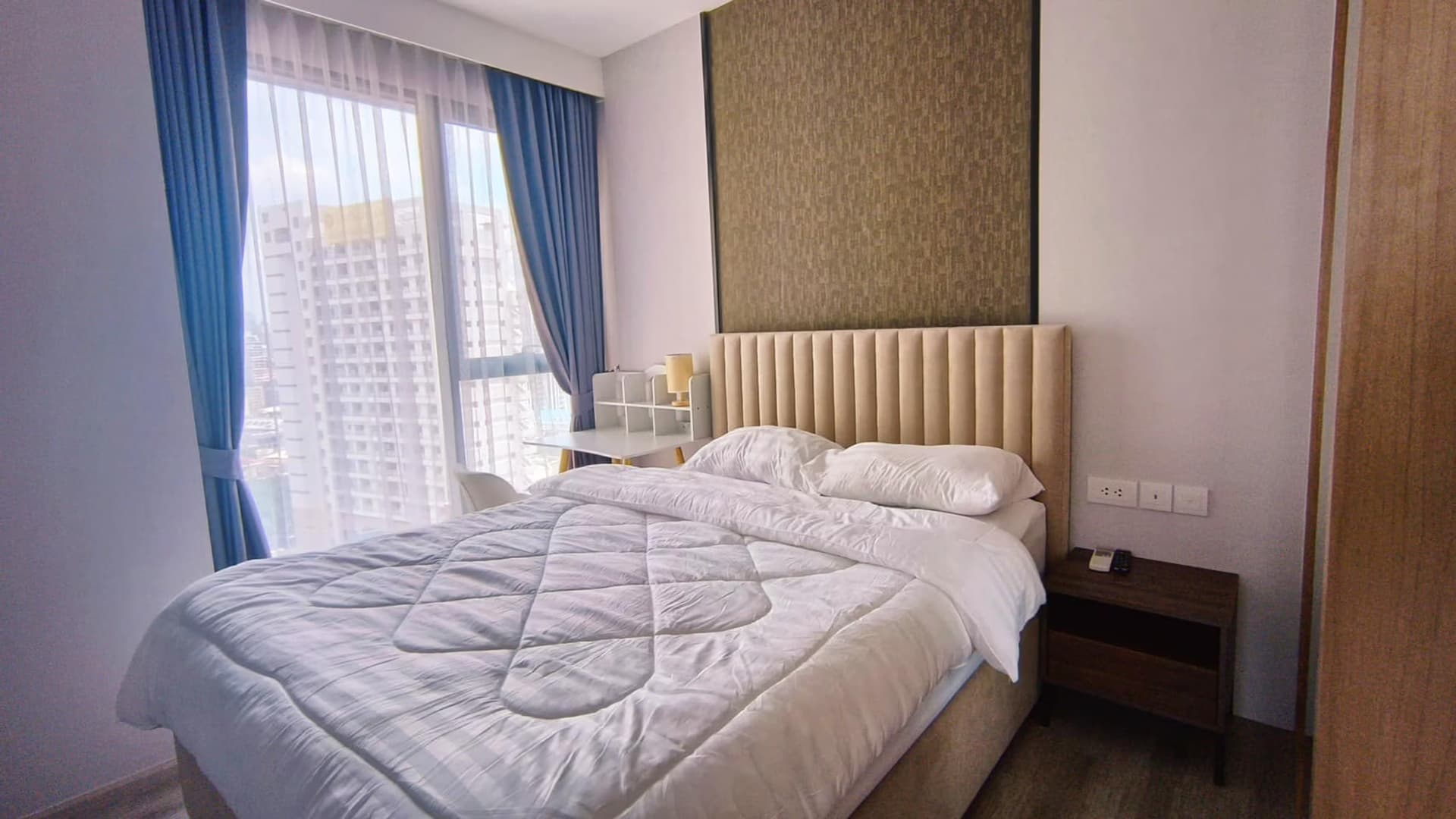 Condo for Rent at Ideo Mobi Asoke - Image 9