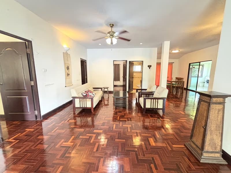 3 Bed House for Rent and Sale in Hang Dong