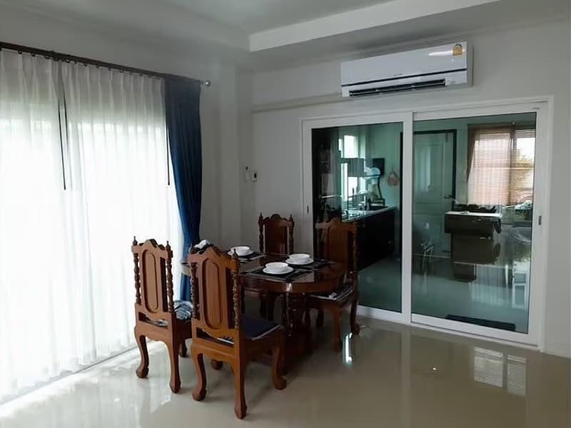 4 Bed House for Rent in Hang Dong