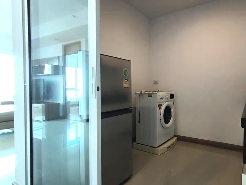 2 Bed Condo for Rent in 