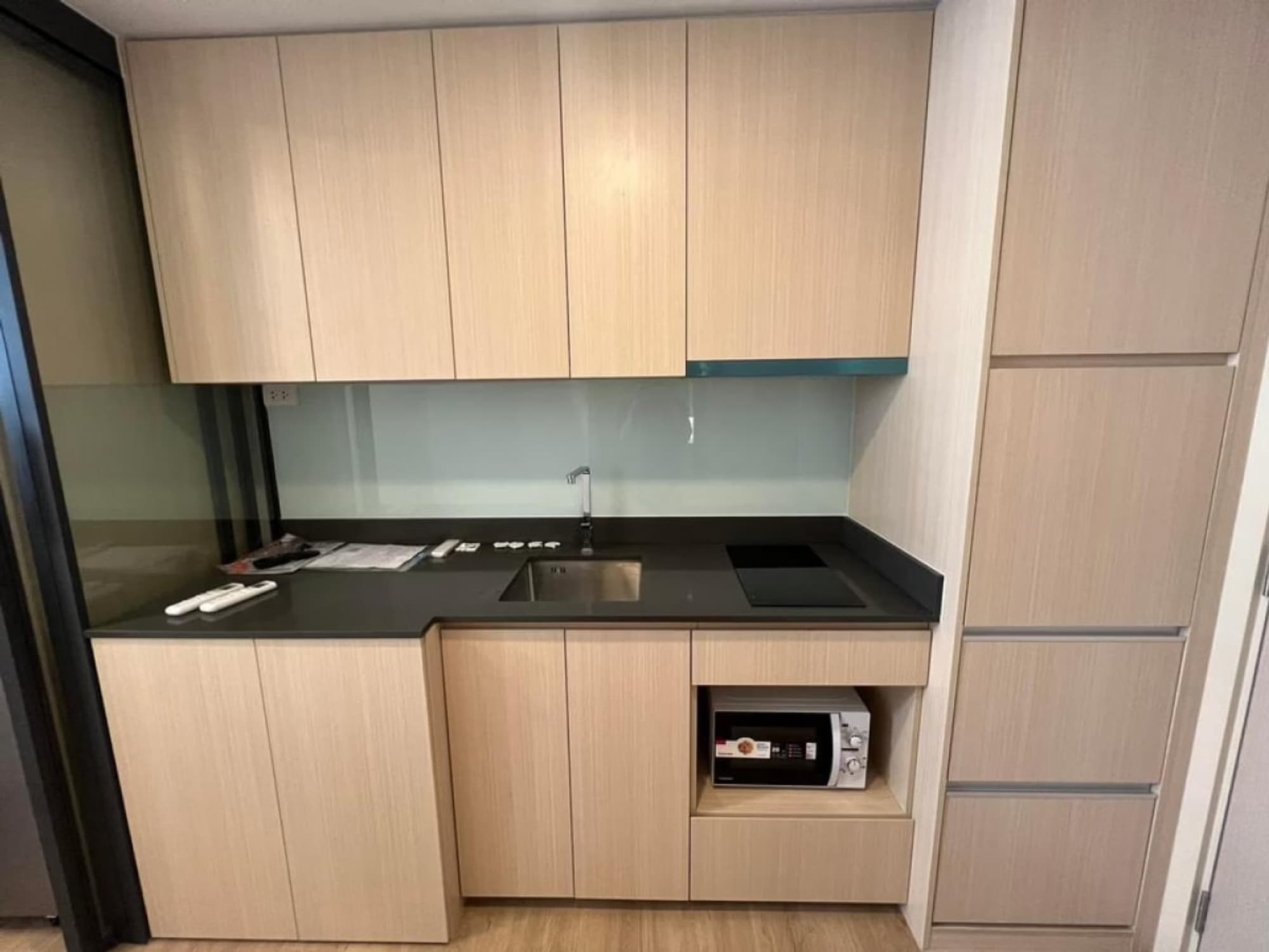 1 ห้องนอน Condo สำหรับ จำหน่าย ใน ห้วยขวาง - Image 2