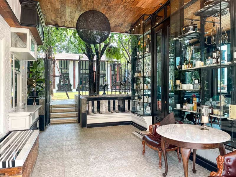 9 Bed House for Rent and Sale in Mueang Chiang Mai
