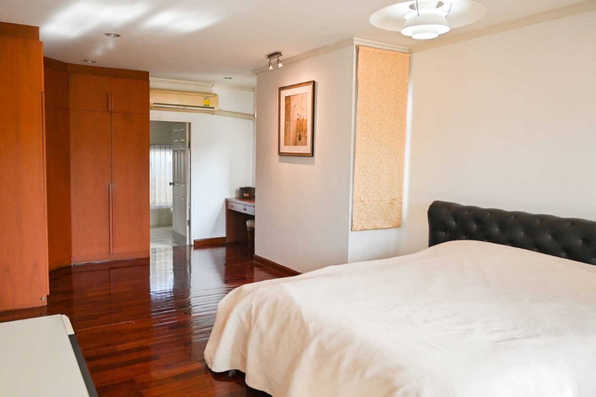 4 Bed House for Sale in Wang Thonglang - Image 8