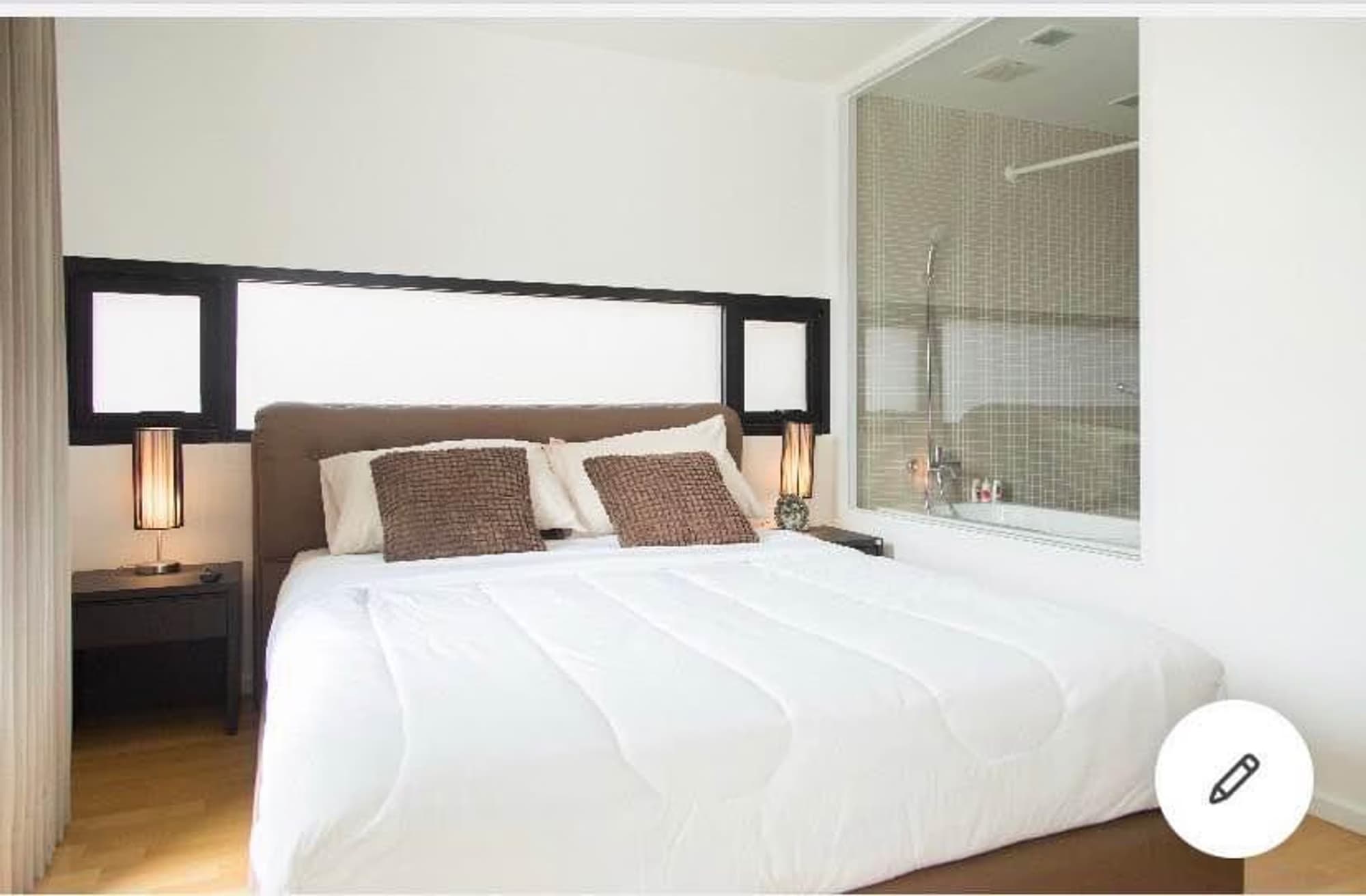 1 Bed Condo for Rent and Sale  Near Phloen Chit BTS - Image 11