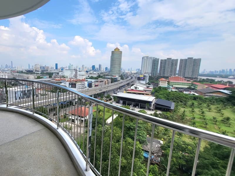 2 Bed Condo for Rent in Yan Nawa
