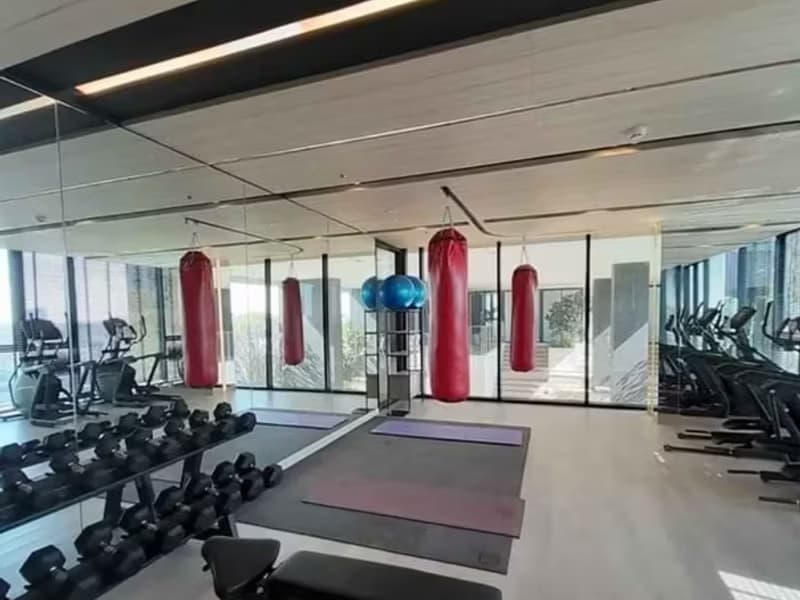 1 Bedroom Condo