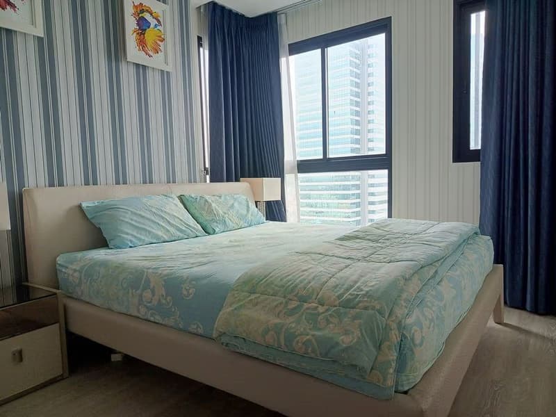 2 Bed Condo for Sale in Din Daeng