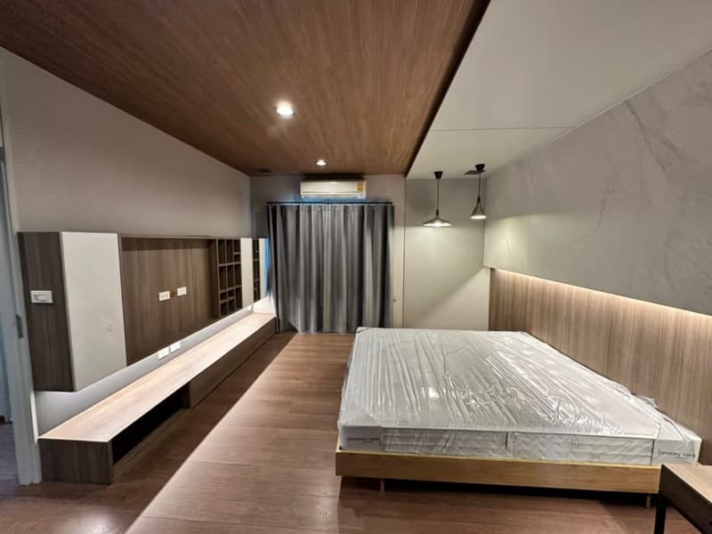 3 Bed House for Rent in Bang Phli
