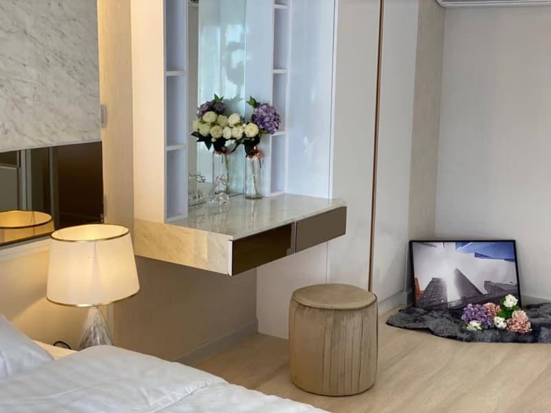 2 Bed Condo for Sale in Sathon