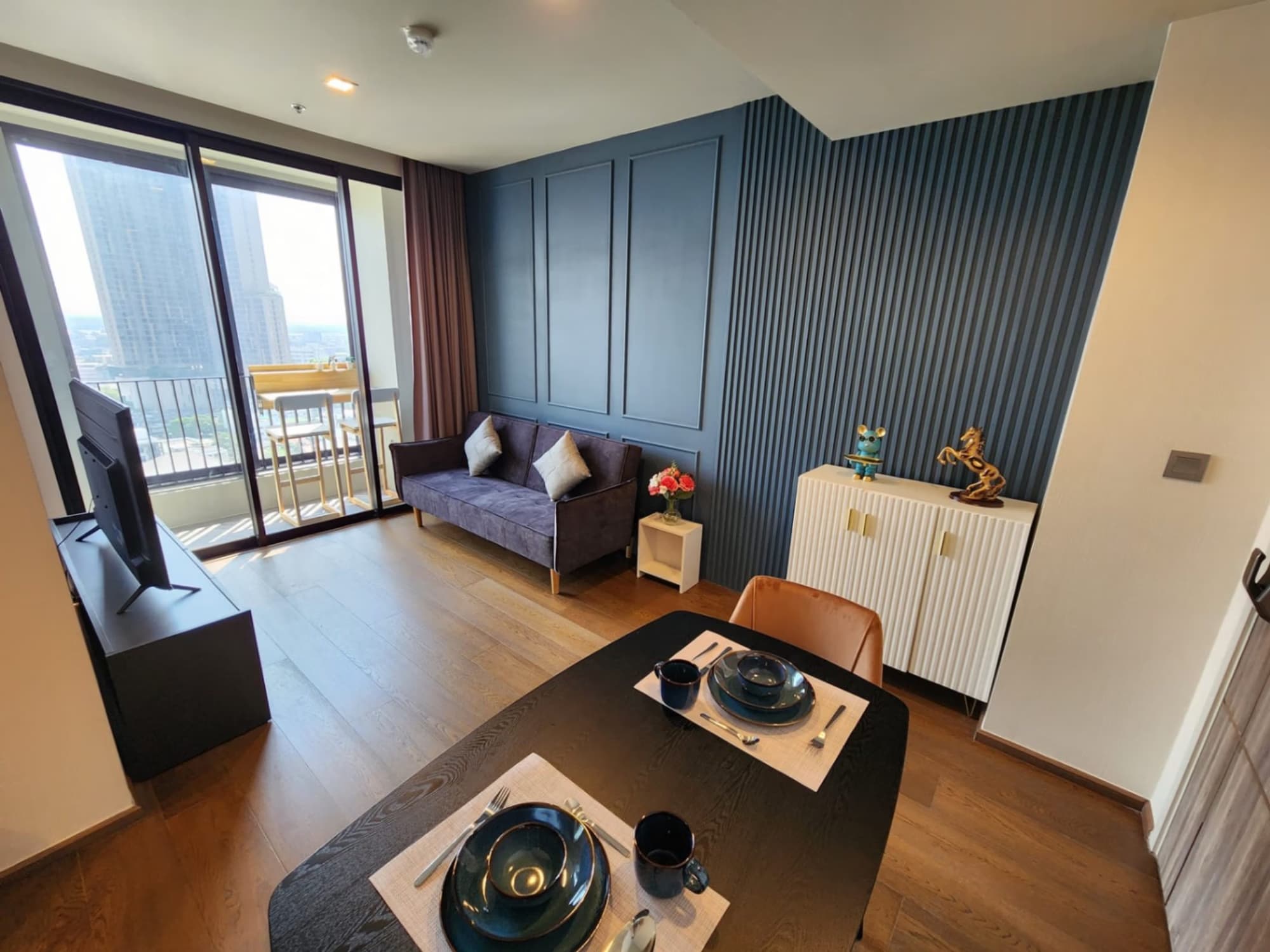 1 Bed Condo for Rent in Khlong Toei - Image 2