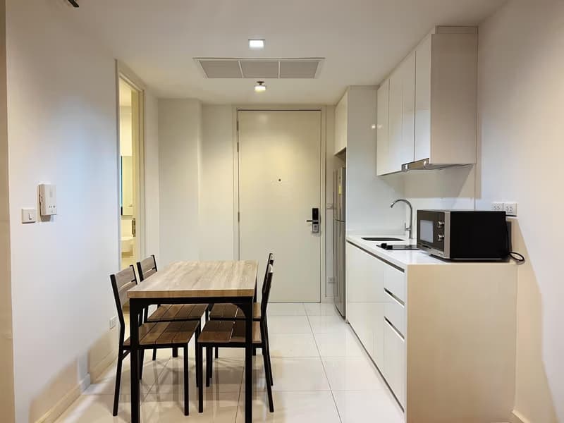 1 Bed Condo for Rent and Sale in Sathon