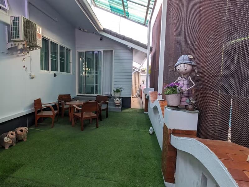 Pool Villa for Rent near Varee School