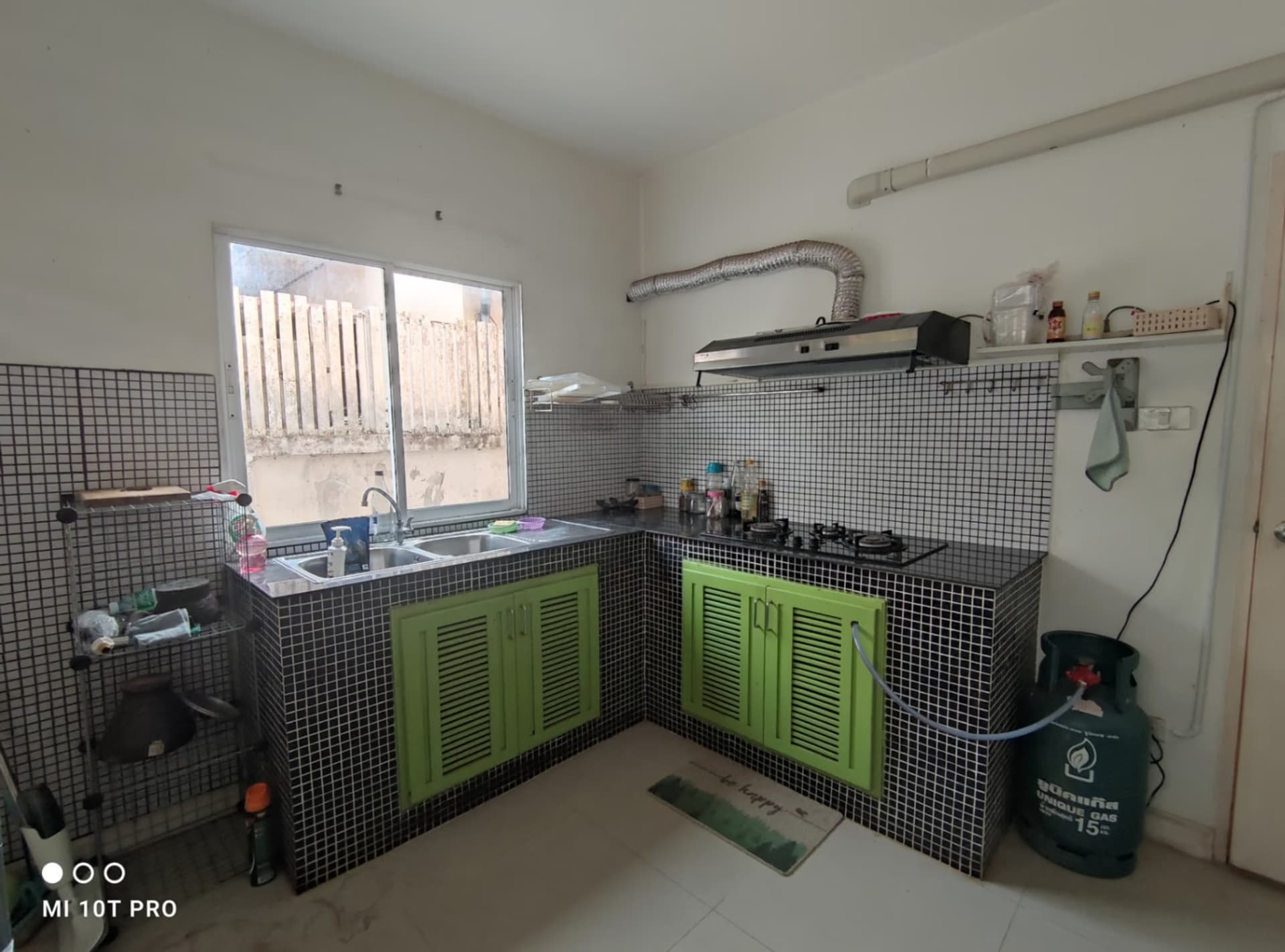 3 Bed House for Rent in Saraphi District - Image 5