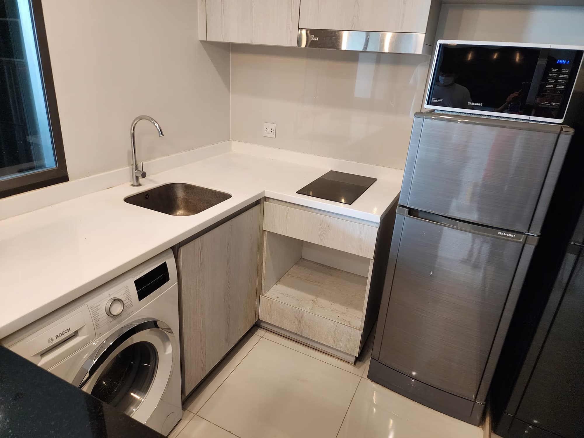 Condo for Sale at Life One Wireless - Image 5