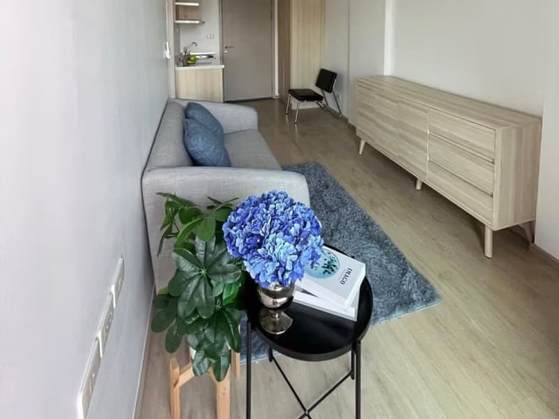 1 Bed Condo for Rent  Near Punnawithi BTS