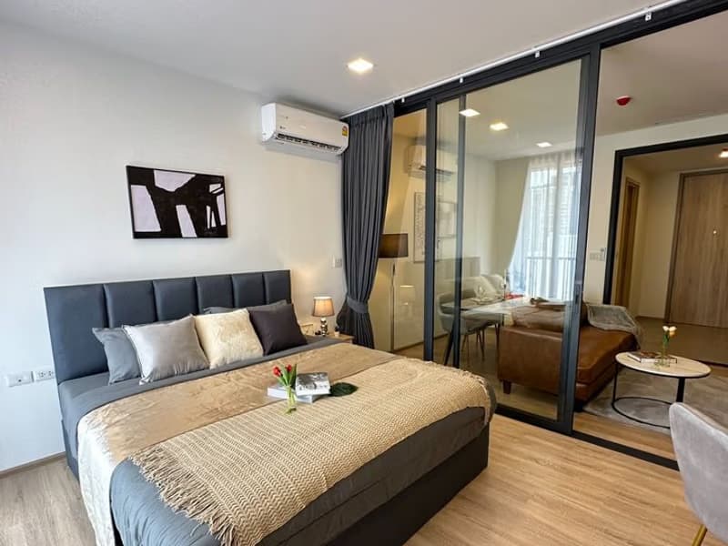 Condo for Rent at XT Phayathai