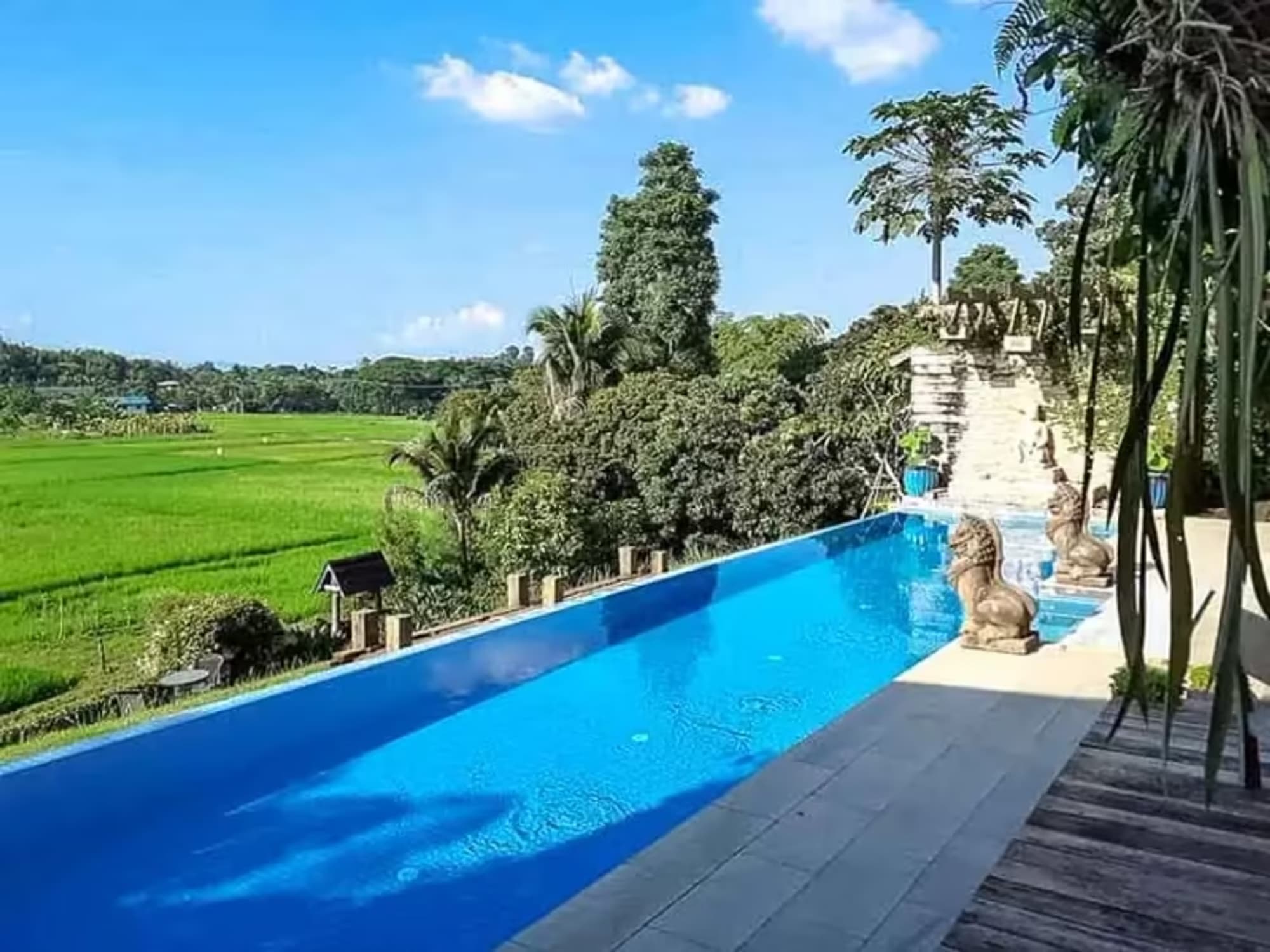 4 Bedroom House - Image 3
