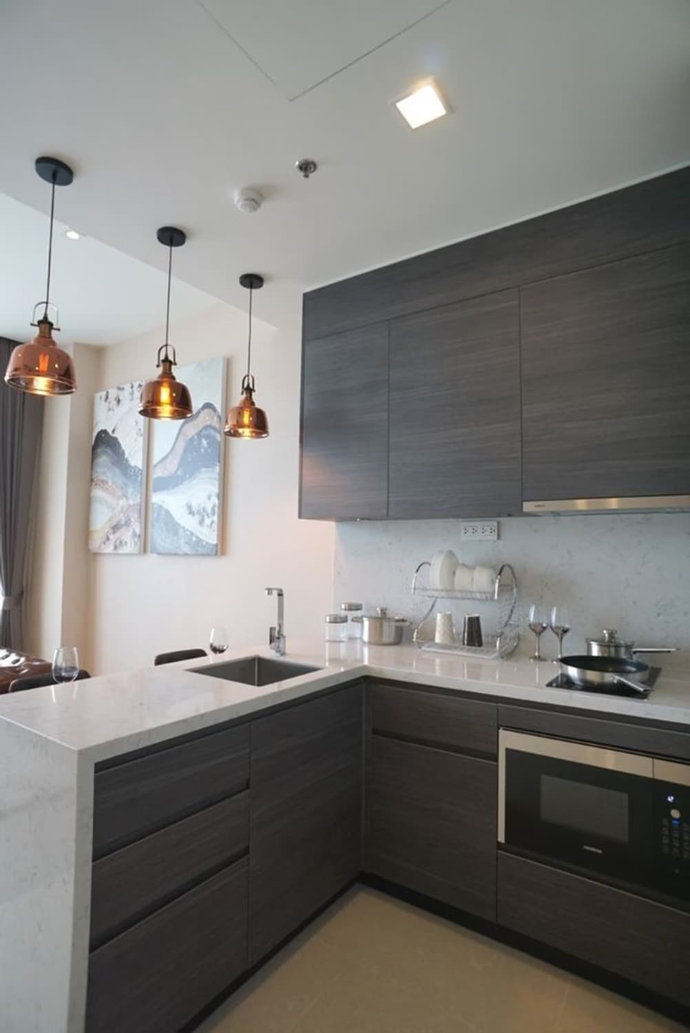  - Image 7