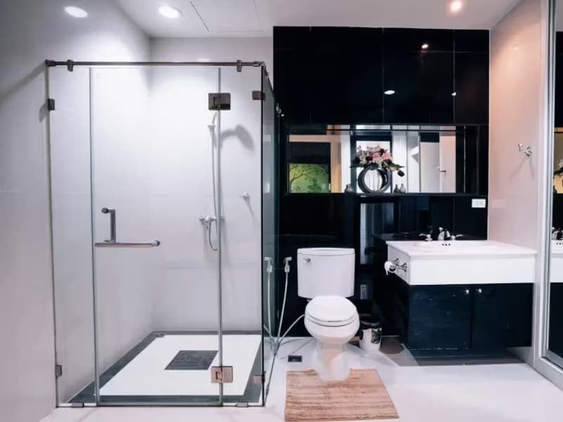 1 Bedroom Condo